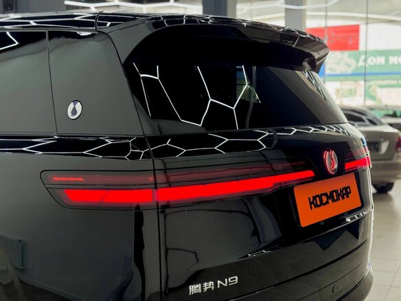 2026 Denza N9 46.9 kWh, чёрный - вид 7