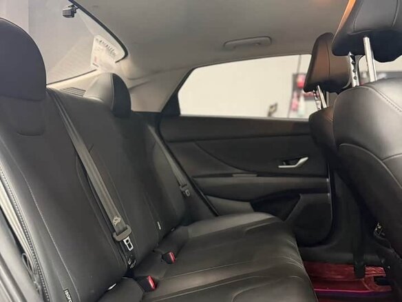 2022 Hyundai Elantra VII (CN7), белый, 1450000 рублей - вид 15
