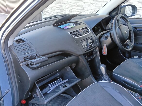 2015 Suzuki Swift IV Рестайлинг, голубой, 930000 рублей - вид 8