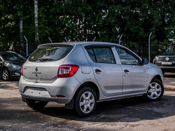 2014 Renault Sandero II, серый - вид 1