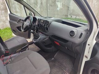 2014 Citroen Berlingo II Рестайлинг, белый, 850000 рублей, вид 5