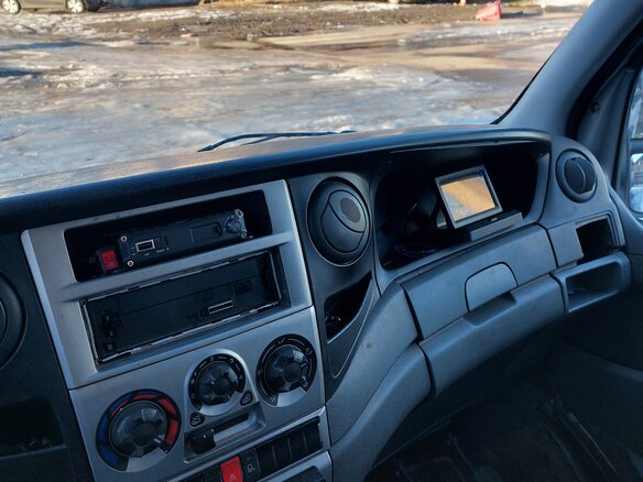 2011 Iveco Daily, белый, 1100000 рублей - вид 7