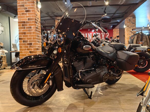 2022 Harley-Davidson Heritage, чёрный, 3500000 рублей - вид 13
