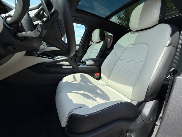 2026 Porsche Cayenne III Рестайлинг, серый, 14140000 рублей - вид 19
