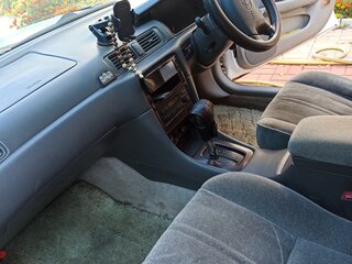 1999 Toyota Mark II Qualis VIII (X100), белый, 555555 рублей, вид 5