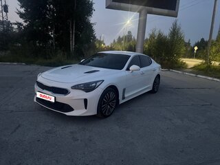 2018 Kia Stinger I, белый, 2350000 рублей, вид 3