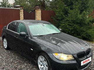 2011 BMW 3 серии 320i V (E90/E91/E92/E93) Рестайлинг, чёрный, 1150000 рублей, вид 3