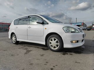 2002 Toyota Ipsum II (M20), белый, 915000 рублей, вид 2