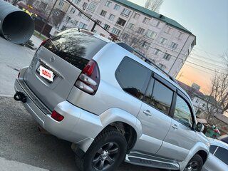 2005 Toyota Land Cruiser Prado 120 Series, серебристый, 2100000 рублей, вид 4