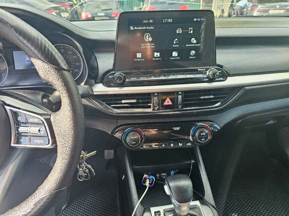 2019 Kia Forte III, чёрный, 1500000 рублей - вид 10