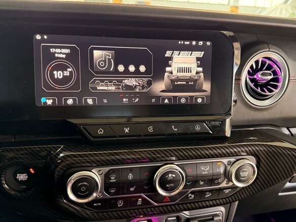 2019 Jeep Wrangler IV (JL), чёрный, 5300000 рублей - вид 20