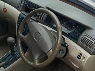 2001 Toyota Corolla IX (E120, E130), белый, 500000 рублей, вид 2