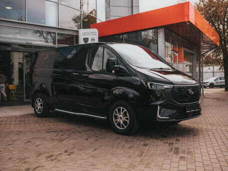 2025 Ford Transit, чёрный, 6500000 рублей, вид 3