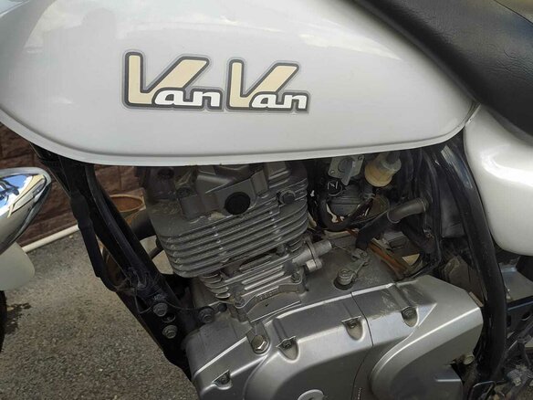 2004 Suzuki RV 200 VanVan, белый, 250000 рублей - вид 1