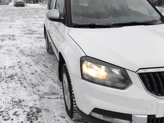 2014 Skoda Yeti I Рестайлинг, белый, 1040000 рублей, вид 4