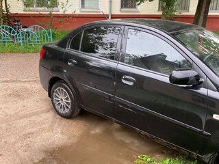 2010 Kia Rio II Рестайлинг, чёрный, 535000 рублей, вид 3