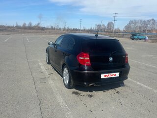 2009 BMW 1 серии 116i I (E81/E82/E87/E88) Рестайлинг, чёрный, 740000 рублей, вид 2