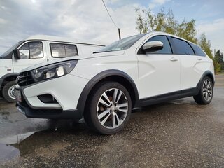 2018 Lada (ВАЗ) Vesta SW Cross I, белый, 957000 рублей, вид 1