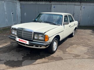 1981 Mercedes-Benz W123 200 4-speed, белый, 350000 рублей, вид 1