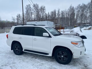 2014 Toyota Land Cruiser 200 Series Рестайлинг 1, белый, 3500000 рублей, вид 5
