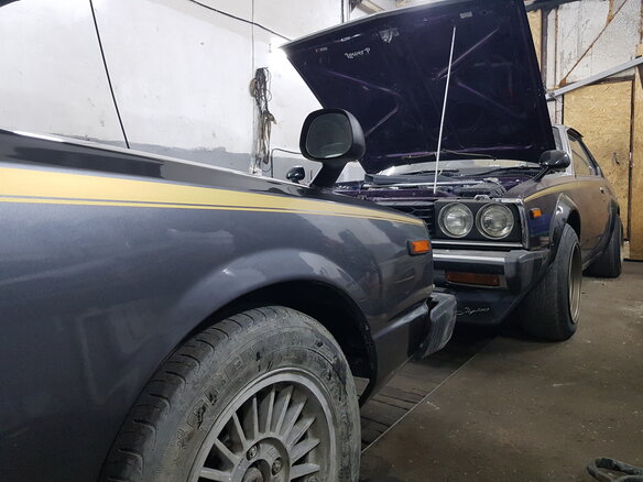 1981 Nissan Skyline GT 5-speed V (C210), фиолетовый, 3200000 рублей - вид 27