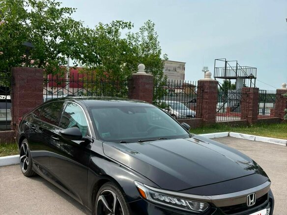 2020 Honda Accord X Рестайлинг, чёрный, 2050000 рублей