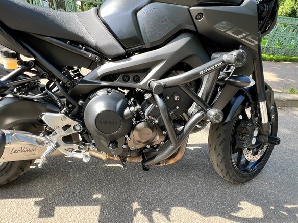 2017 Yamaha MT-09 (FZ-09), чёрный, 800000 рублей - вид 14