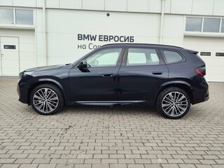 2026 BMW X1 Long 25Li xDrive III (U11/U12), чёрный, 5849000 рублей, вид 5