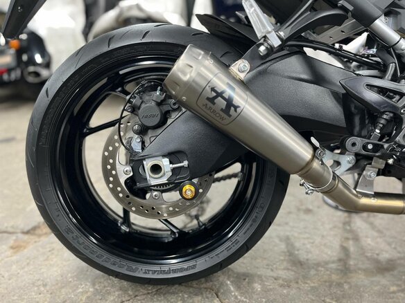 2021 Suzuki GSX-S 1000, чёрный, 1250000 рублей - вид 20