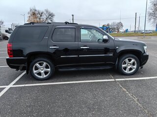 2011 Chevrolet Tahoe 6AT III, чёрный, 2100000 рублей, вид 5
