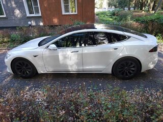 2018 Tesla Model S 100D I Рестайлинг, белый, 3200000 рублей, вид 2