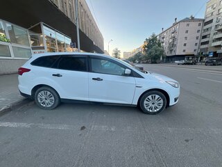 2018 Ford Focus III Рестайлинг, белый, 895000 рублей, вид 5