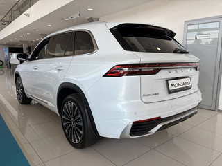 2026 Geely Monjaro I Рестайлинг, белый, 4954990 рублей, вид 5