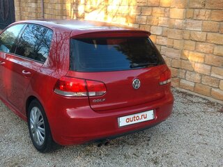 2011 Volkswagen Golf VI, красный, 895000 рублей, вид 3