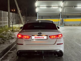 2018 Kia Optima IV Рестайлинг, белый, 1600000 рублей, вид 4