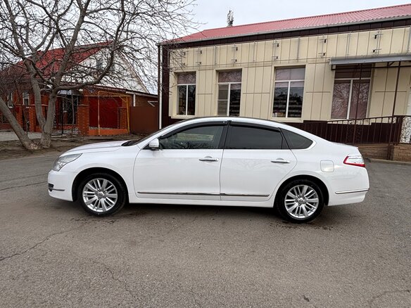 2011 Nissan Teana II (J32), белый, 1480000 рублей - вид 5