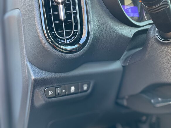 2017 Kia Picanto X-Line III, белый - вид 18