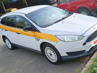 2016 Ford Focus III Рестайлинг, жёлтый, 435000 рублей, вид 1