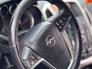 2011 Opel Astra J, белый, 430000 рублей, вид 3