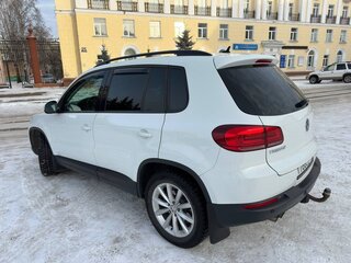 2015 Volkswagen Tiguan I Рестайлинг, белый, 1400000 рублей, вид 4