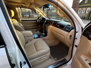 2011 Lexus LX 570 III, белый, 3550000 рублей, вид 5