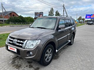 2011 Mitsubishi Pajero IV Рестайлинг 1, коричневый, 1650000 рублей, вид 1