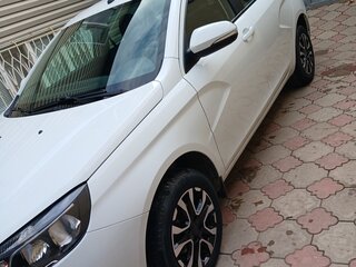 2021 Lada (ВАЗ) Vesta I, белый, 1300000 рублей, вид 1