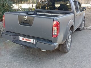 2007 Nissan Navara (Frontier) III (D40), серый, 1200000 рублей, вид 3