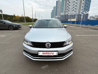 2015 Volkswagen Jetta VI Рестайлинг, серебристый, 1099000 рублей, вид 2
