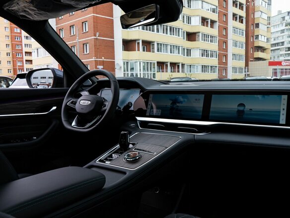 2026 Geely Monjaro I, серый, 4599990 рублей - вид 8
