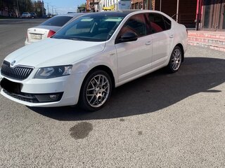 2016 Skoda Octavia III (A7), белый, 1650000 рублей, вид 1