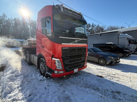 2019 Volvo FH, красный, 10000000 рублей, вид 4