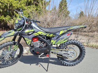 2024 BSE Z5, чёрный, 160000 рублей, вид 1