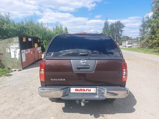 2011 Nissan Navara (Frontier) III (D40) Рестайлинг, серый, 2000000 рублей, вид 3